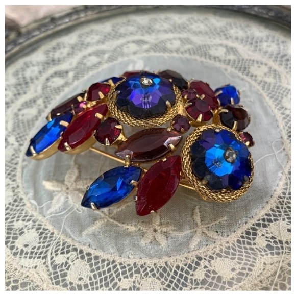 Vintage Owl Mask Rivoli Heliotrope Margarita Twisted Rope Rhinestones Brooch Pin - Picture 8 of 9